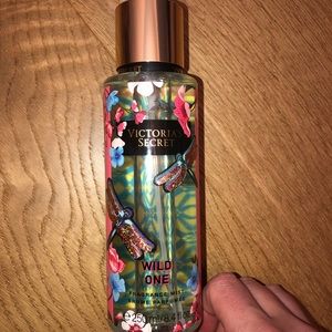 Victoria’s Secret Wild One Body Mist